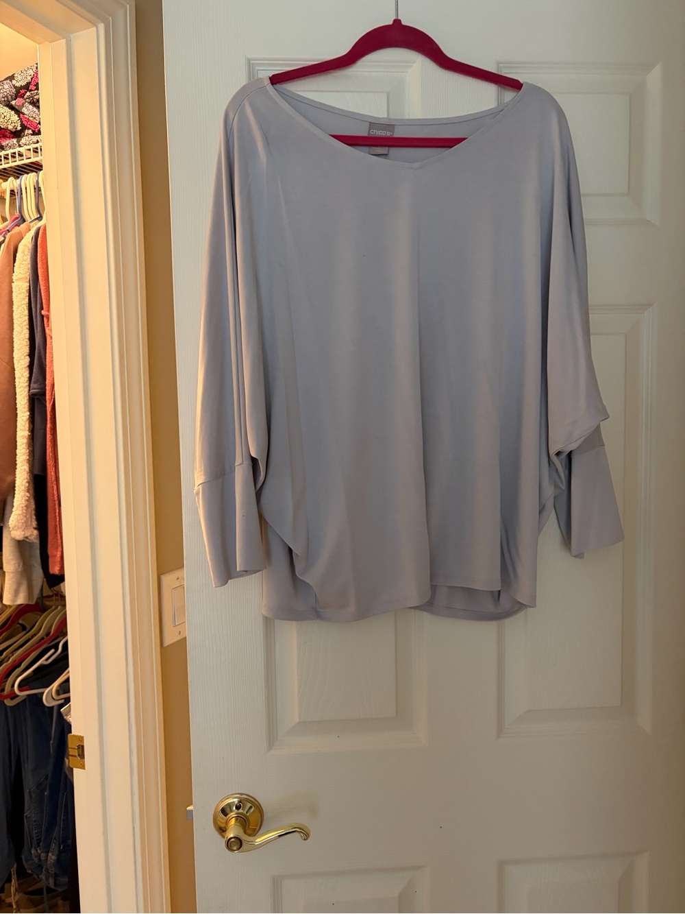 Chico's Lightweight Dolman Sleeve Top in gray